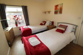 Отель Shirebrook House  Мэнсфилд